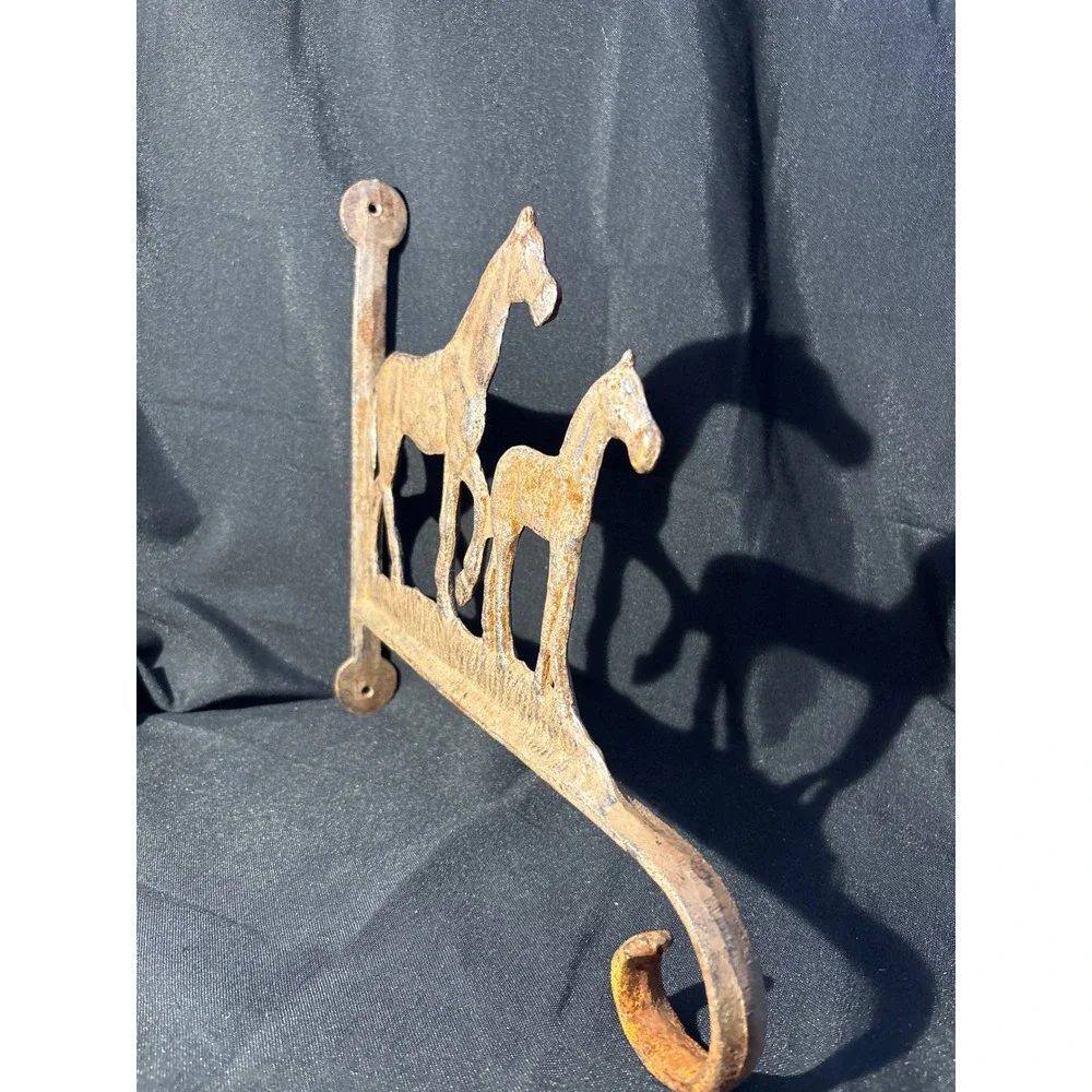 Vintage Rustic Cast Iron Horse and Foal Wall Mount Hook‎ Plant Hanger Brown
